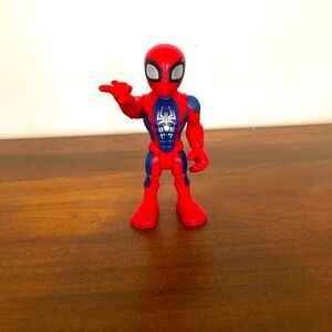 2018 Playskool Marvel Super Hero Adventures SPIDER MAN 5" Figure Spiderman Toy